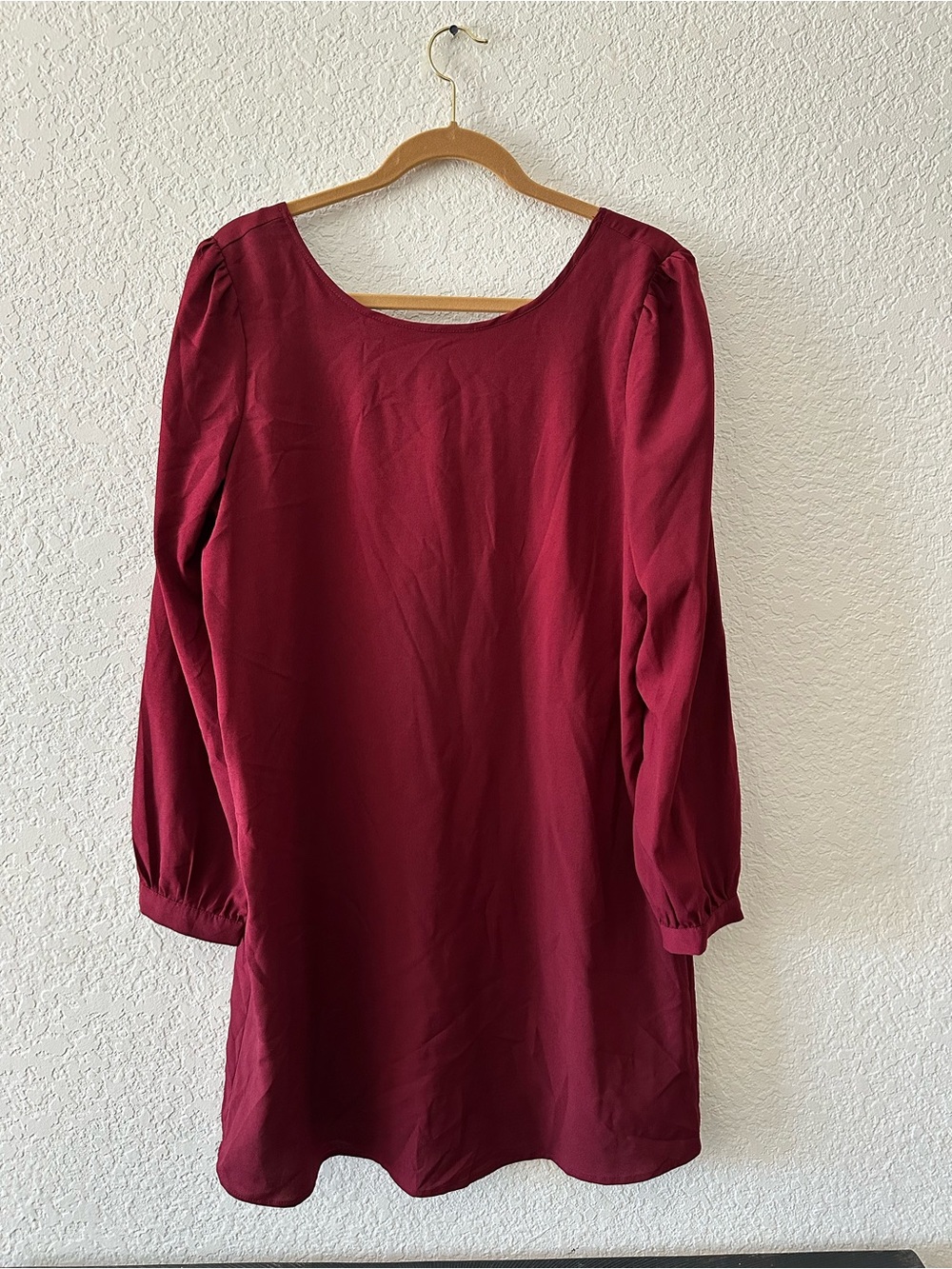 Cupio Wine Red Scoop Neck Dress with Black Label Detail - Picture 2 of 3